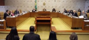 bancoImagemFotoAudiencia_AP_328245-880x380-470x210